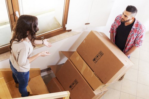 Specialist packing and storage support for removals in Wimbledon